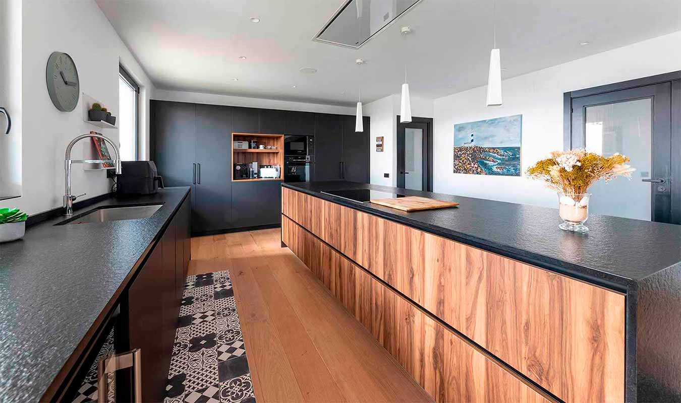 cocinas-de-madera-modernas-estilo-industrial-gelse